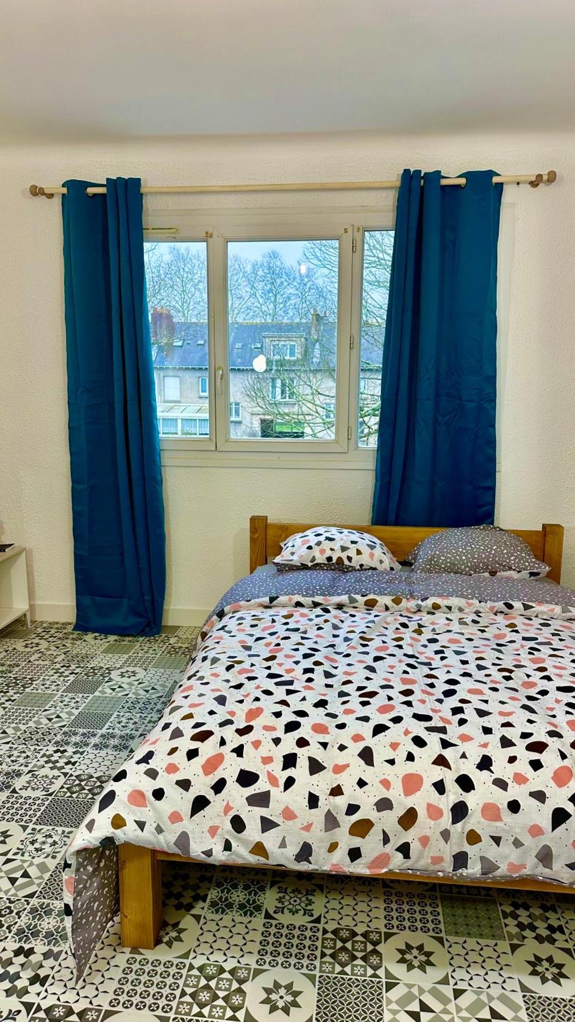Le Bord De La Loire - Chambre Avec Salle De Bains Commune Нант Екстериор снимка