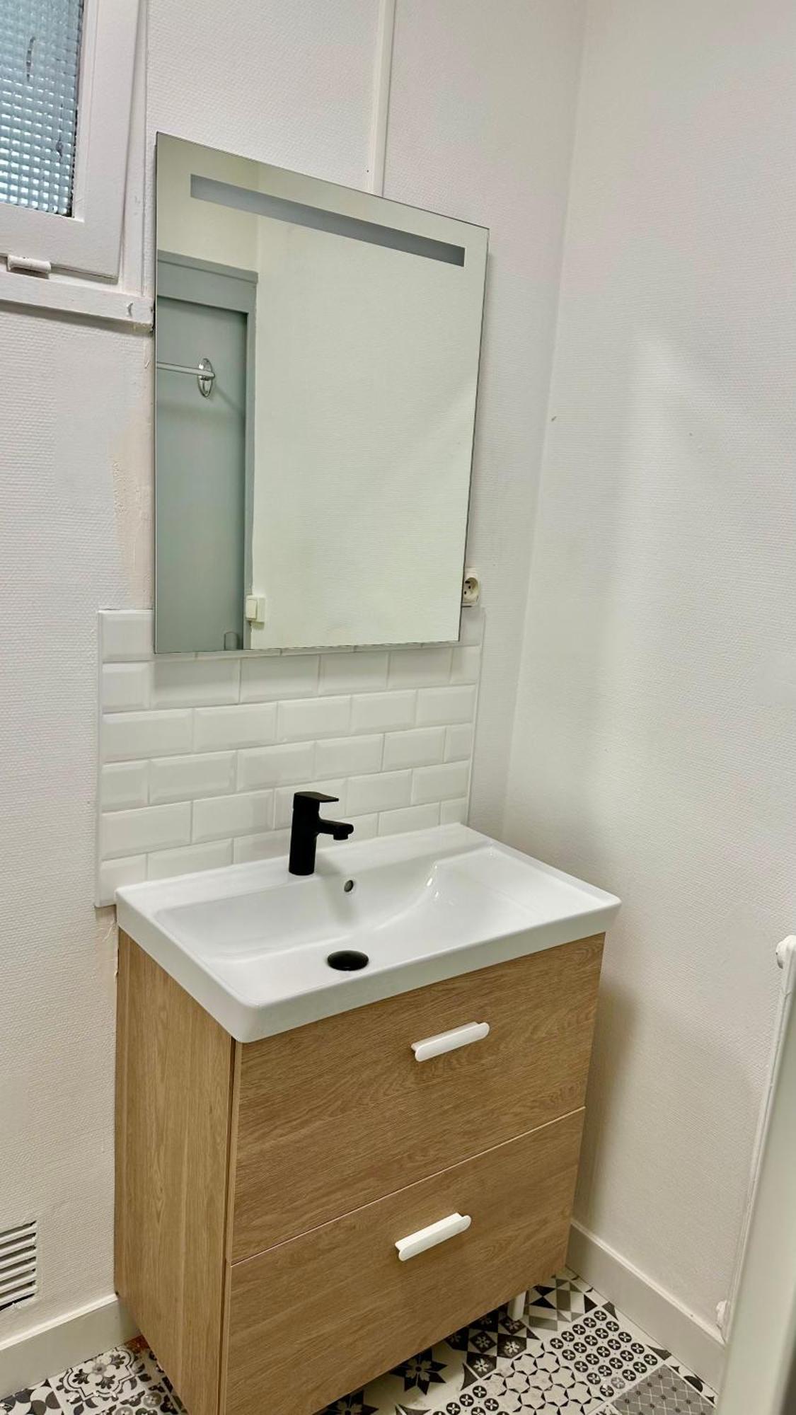Le Bord De La Loire - Chambre Avec Salle De Bains Commune Нант Екстериор снимка